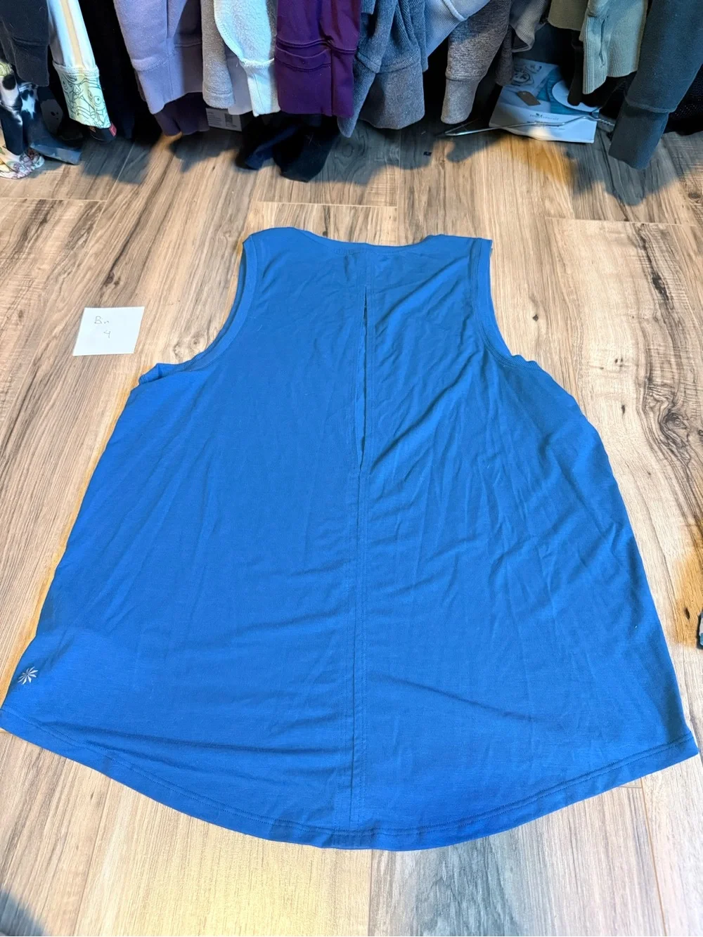 Athleta Blue Scoop Neck Tank Top | Keyhole Back | Lightweight | Size M - Picture 3 of 3
